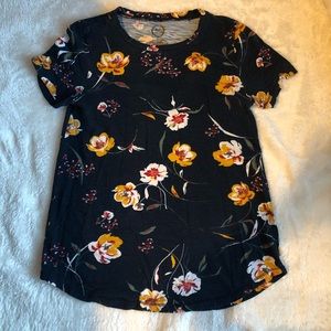 Navy floral 24/7 tee